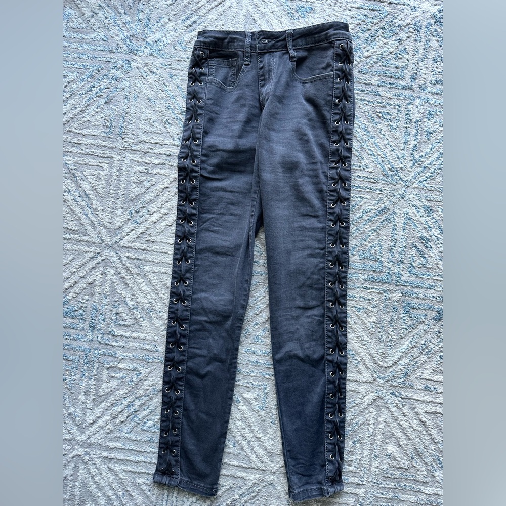 Women’s jeans with side lace design